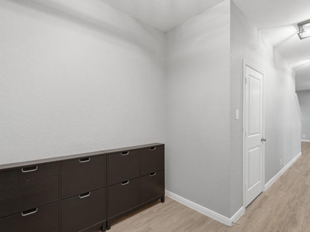 House for sale in Saint Hedwig, Texas