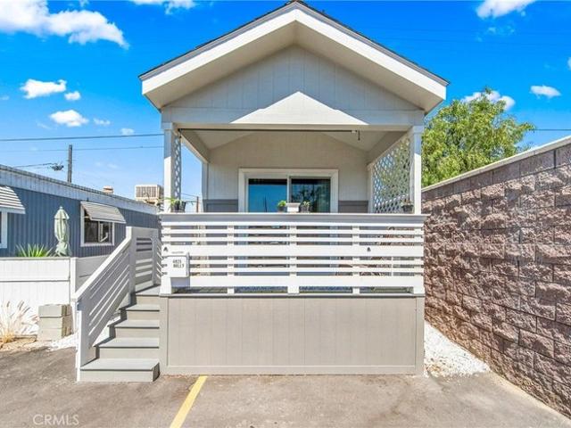 House for sale in Long Beach, California