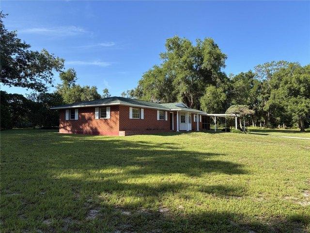 House for sale in Fruitland Park, Florida