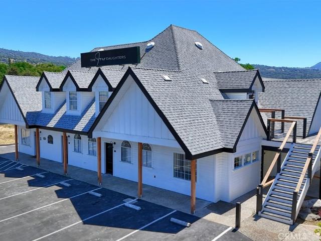 Commercial for sale in Oakhurst, California