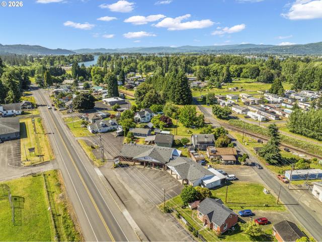 Commercial for sale in Oregonia