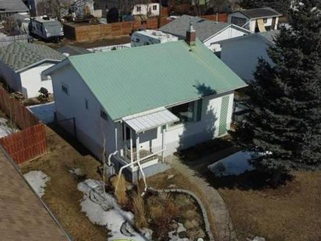 House for sale in Innisfail, Alberta