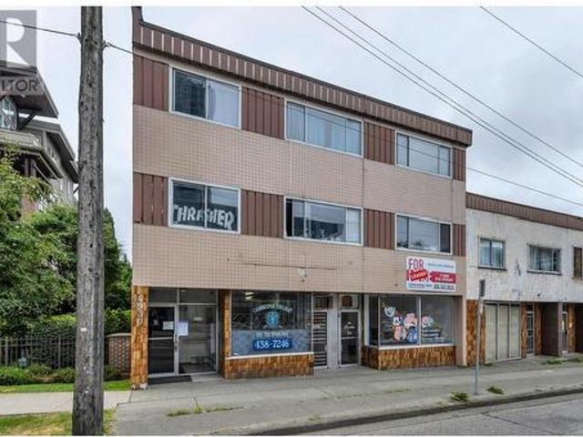 Commercial for rent in Burnaby