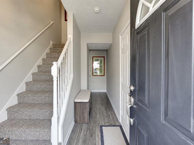 Townhouse for sale in Oakwood, Georgia