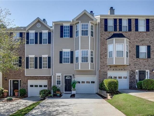 Townhouse for sale in Oakwood, Georgia