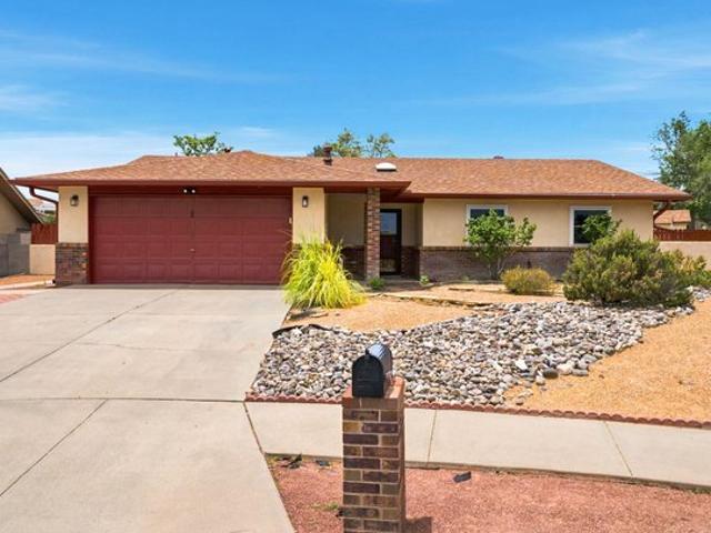 House for sale in New Mexico