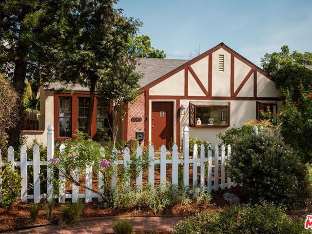 House for sale in Canoga Park, California