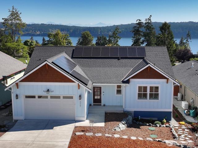 House for sale in Freeland, Island County