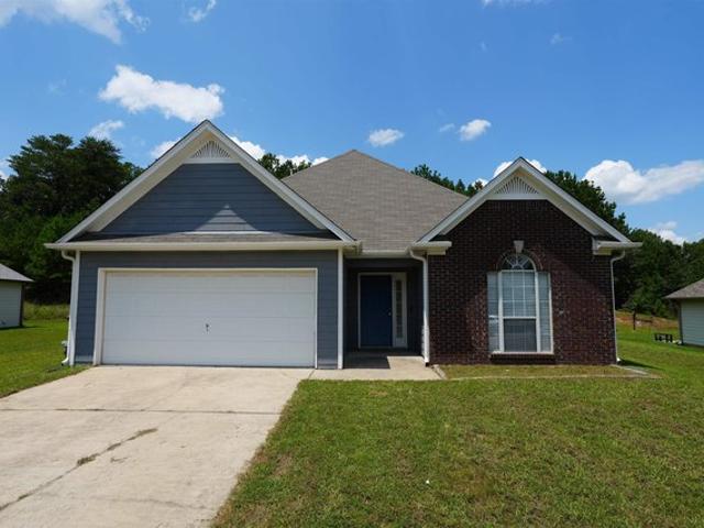House for sale in Calera, Alabama