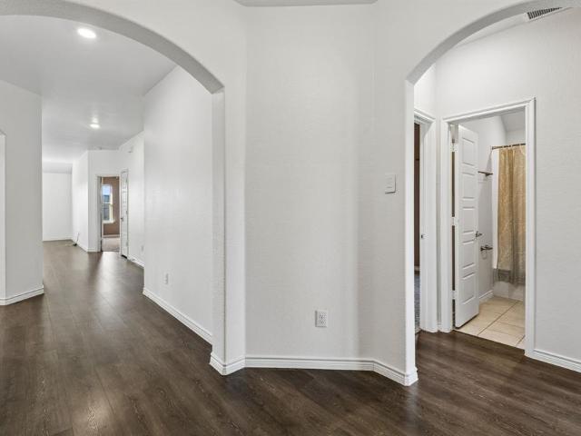 House for sale in Williamsburg, Fate