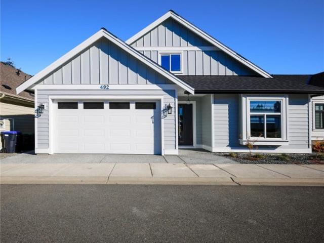 House for sale in Parksville, British Columbia