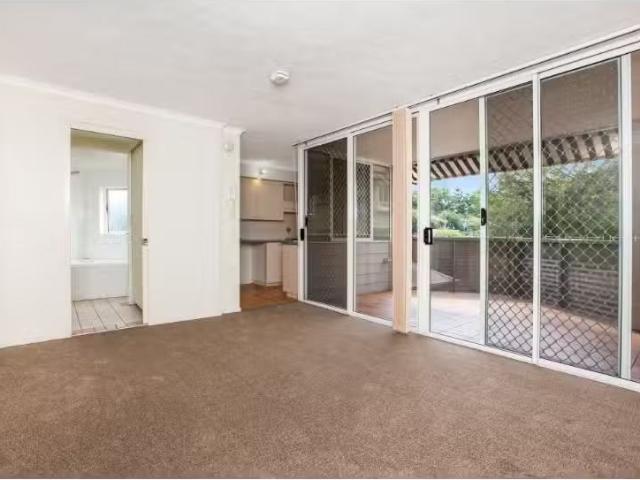 Apartment for rent in Toombul, Queensland