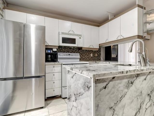 House for sale in Sainte-rose, Quebec
