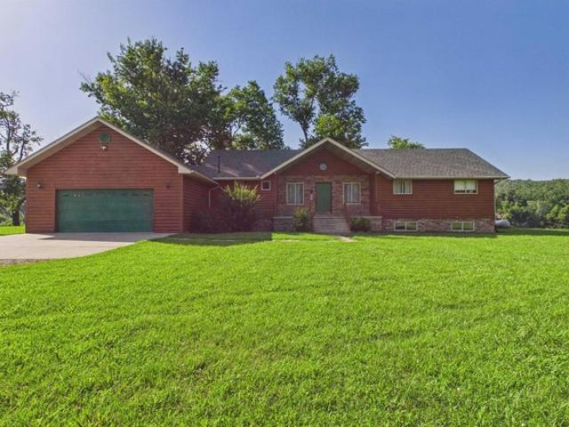 House for sale in Ark