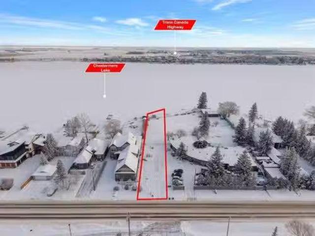 House for sale in Chestermere, Alberta