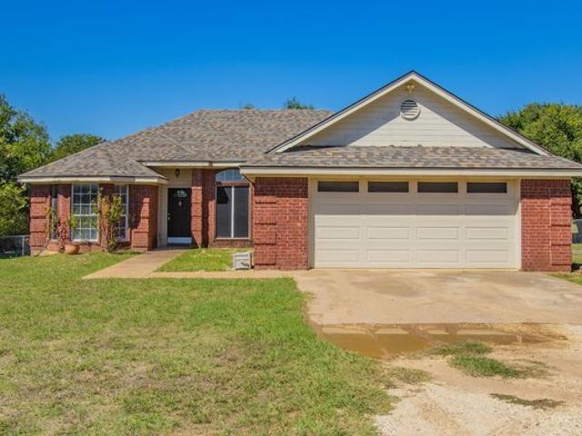 House for sale in Lorena, McLennan County