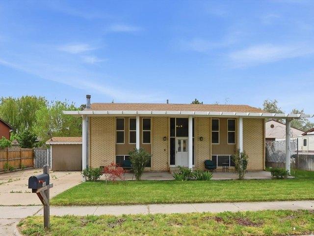 House for sale in Roy, Utah