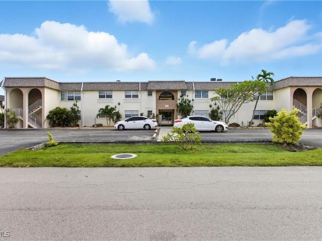 Condo for sale in Cape Coral, Florida