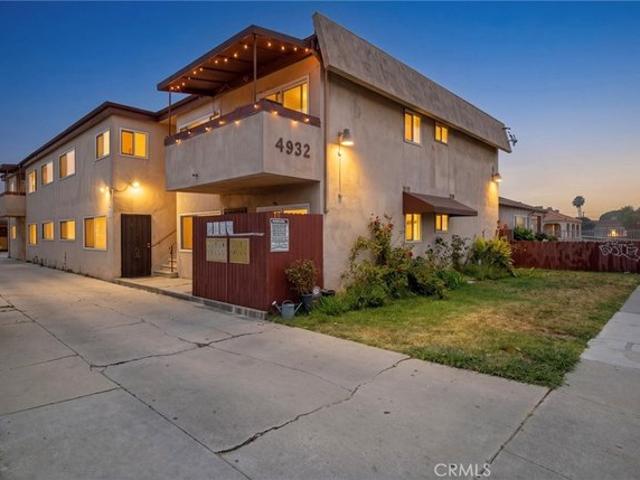 House for sale in Inglewood, California