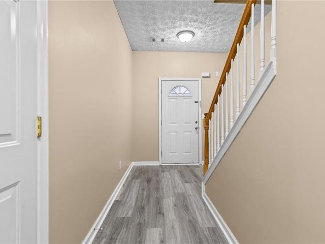 Townhouse for sale in Flowery Branch, Georgia