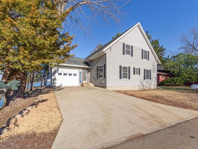 House for sale in Waterville, Minnesota