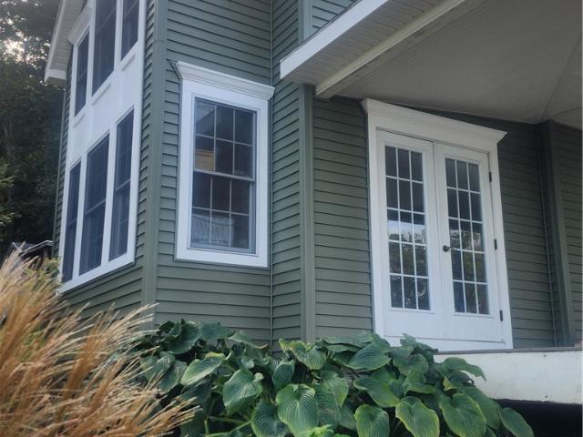 House for sale in Lakeville, Town of Livonia
