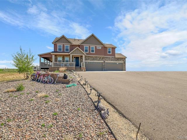 House for sale in Bennett
