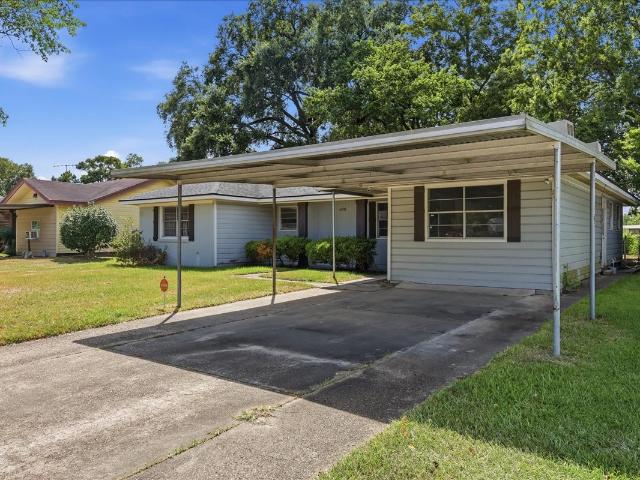 House for sale in Jefferson, Texas