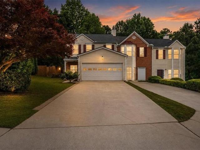 Townhouse for sale in Oakwood, Georgia