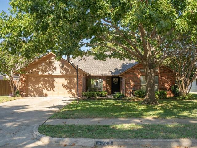 House for sale in Flower Mound, Texas