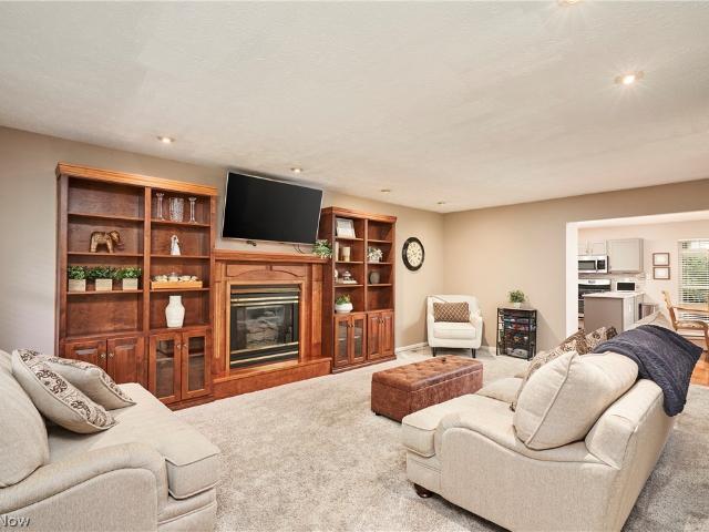 House for sale in Windfall, Medina