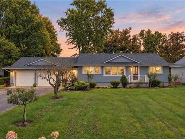 House for sale in Grimsby, Golden Horseshoe