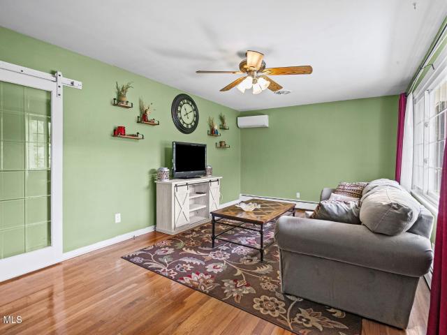 House for sale in Castleton On Hudson, New York