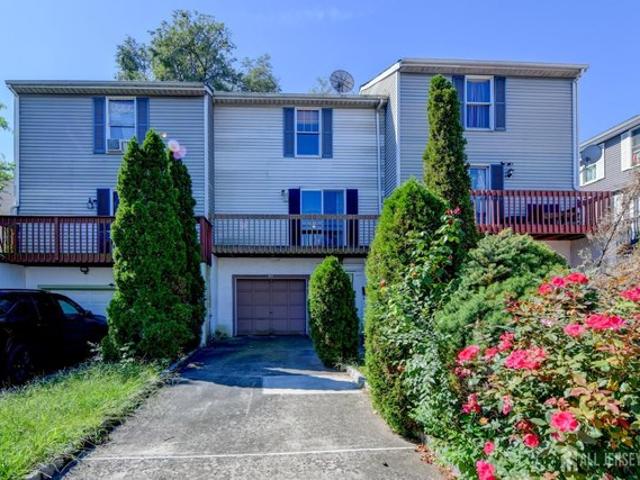 House for sale in Perth Amboy, New Jersey