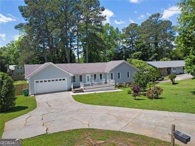 House for sale in Lilburn, Gwinnett County