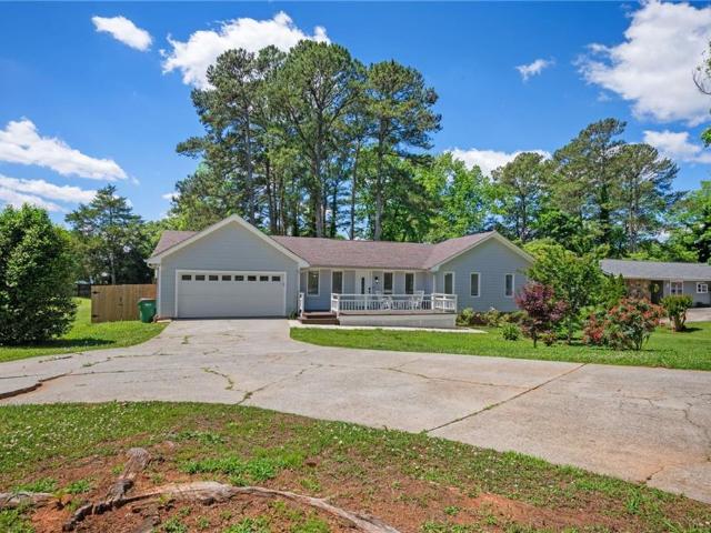House for sale in Lilburn, Gwinnett County