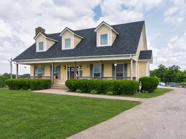 House for sale in North Middletown, Kentucky