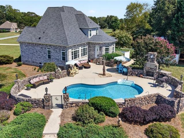 House for sale in Summerfield, North Carolina