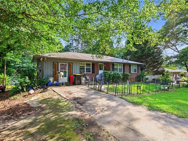 House for sale in Fairburn, Georgia