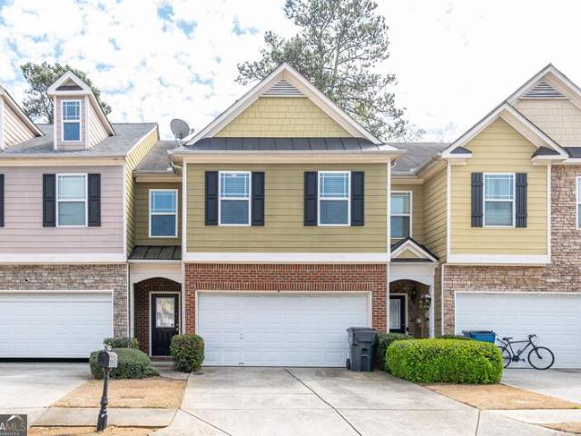 Townhouse for rent in Lawrenceville