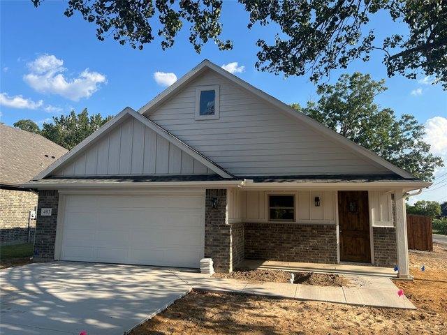House for sale in Van Alstyne, Texas