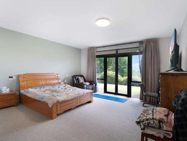 Property for sale in Awhitu