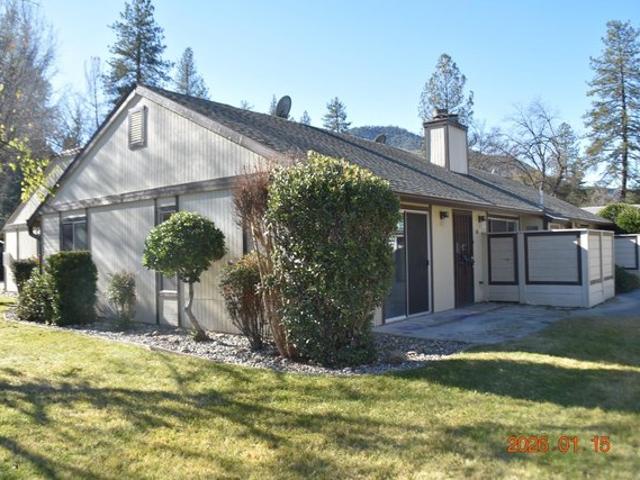 Condo for sale in Oakhurst, California