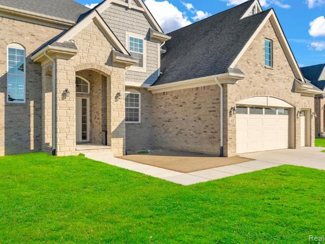 House for sale in Beacon Square, Macomb Township