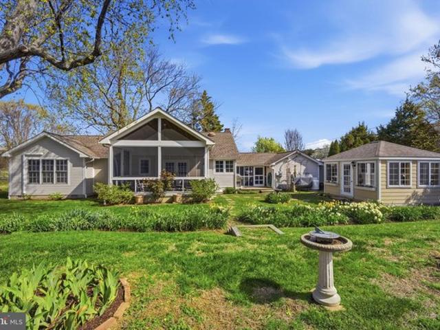 House for sale in Tilghman, Maryland