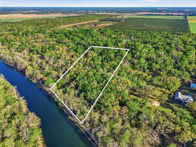 Land for sale in Suwannee, Florida