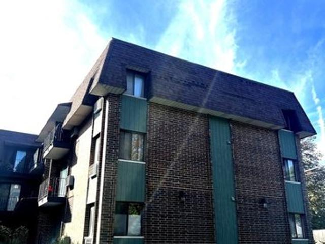 Condo for sale in Downers Grove, DuPage County