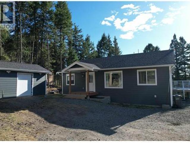 House for sale in 108 Mile Ranch, British Columbia