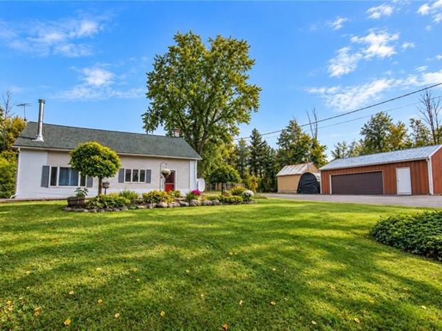 House for sale in Town of Marion, Wayne County