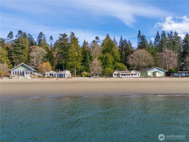 House for sale in Anacortes